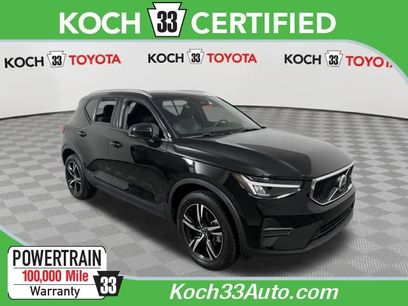 Used 2023 Volvo XC40 B5 Core