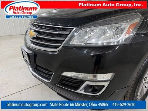 Used 2017 Chevrolet Traverse LT AWD/4WD image 48