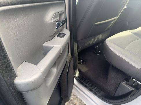 Used 2024 RAM 1500 Classic SLT image 14