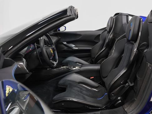 Certified 2022 Ferrari SF90 Spider AWD/4WD image 71