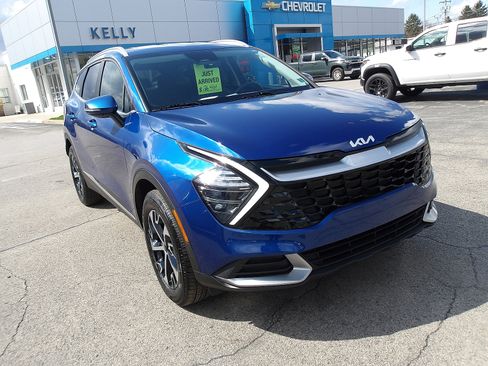 Used 2024 Kia Sportage EX image 1