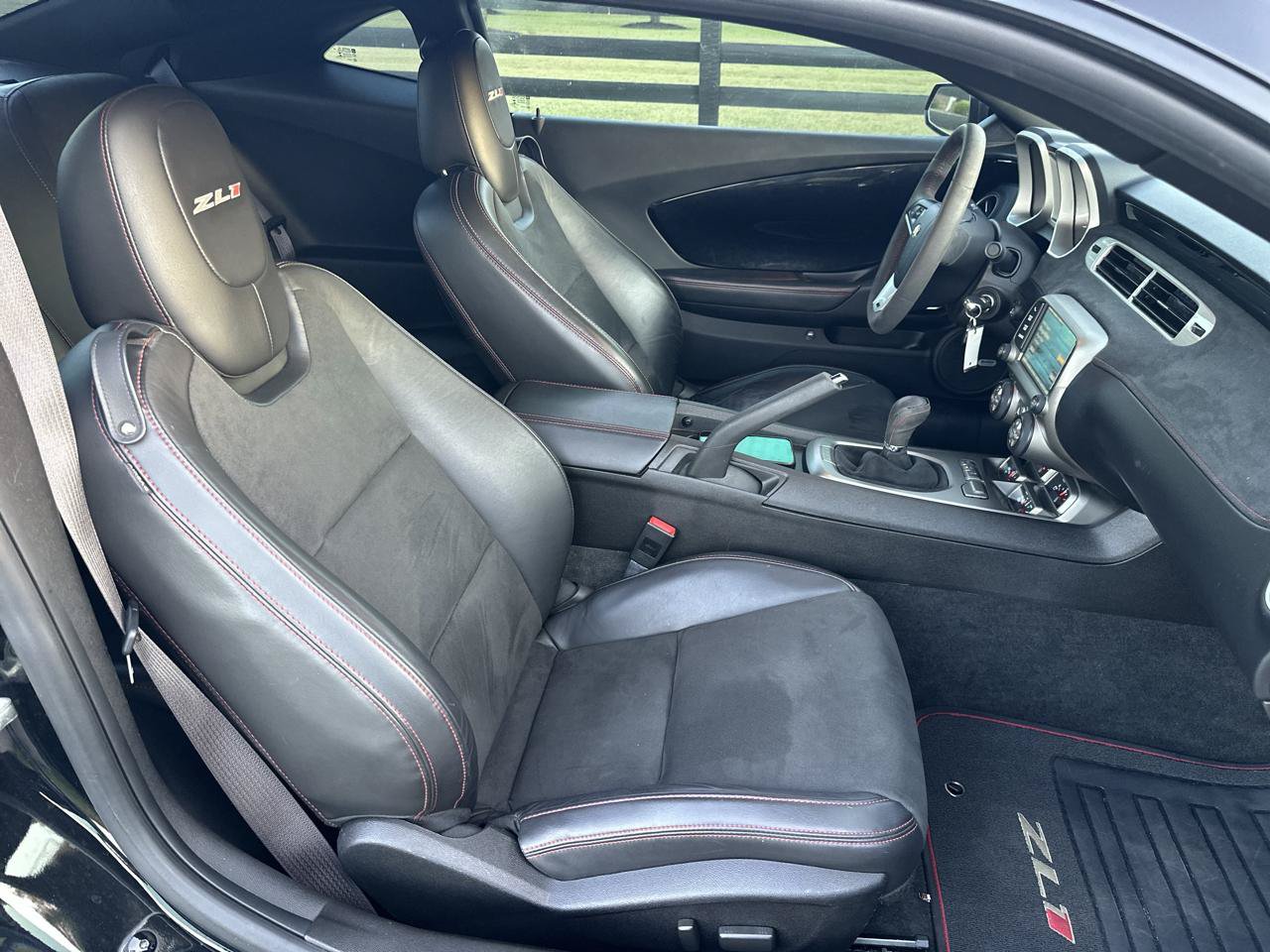 Used 2013 Chevrolet Camaro ZL1 RWD image 17