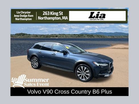 Used 2024 Volvo V90 B6 Cross Country Plus w/ Climate Package AWD/4WD image 1