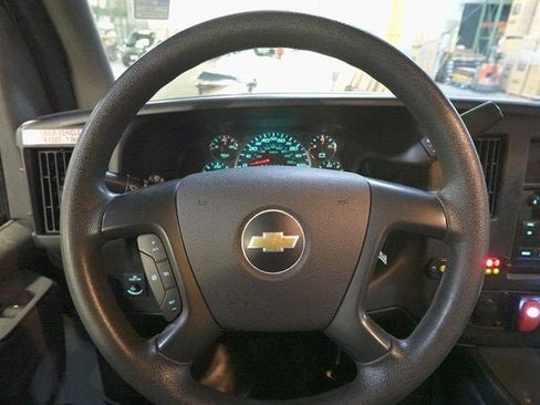 Used 2014 Chevrolet Express 3500 w/ Shuttle Bus Package image 11