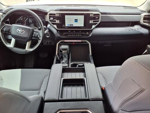 Used 2024 Toyota Tundra SR5 AWD/4WD image 9