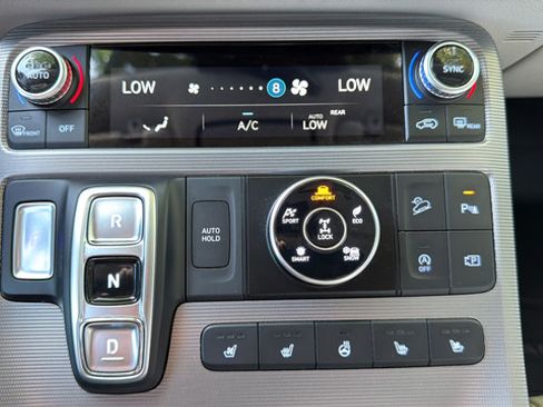 Used 2025 Hyundai Palisade Calligraphy AWD/4WD image 26