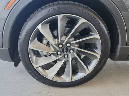 Used 2019 Lincoln Nautilus Reserve FWD image 7