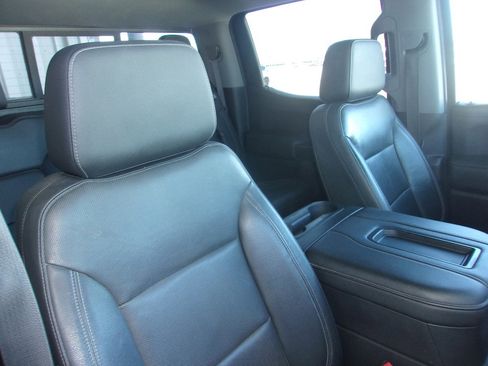 Used 2019 Chevrolet Silverado 1500 LTZ w/ LTZ Premium Package image 18