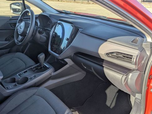 Used 2024 Subaru Crosstrek 2.0i Premium image 32