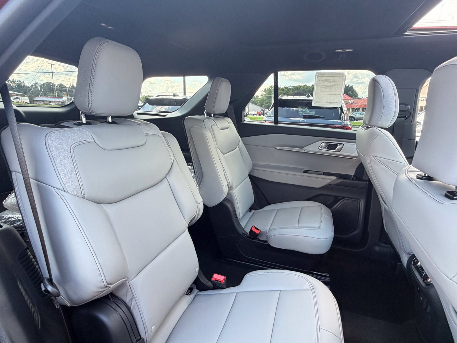 New 2027 Ford Explorer Active w/ Active Comfort Package AWD/4WD image 39