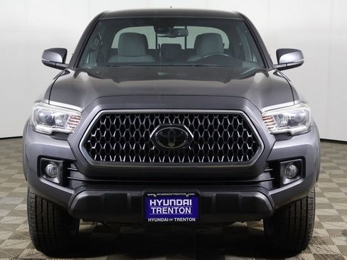 Used 2019 Toyota Tacoma TRD Off-Road image 10