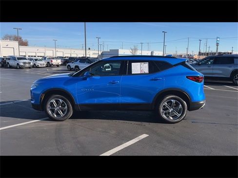 Certified 2024 Chevrolet Blazer LT w/ Convenience Package image 5