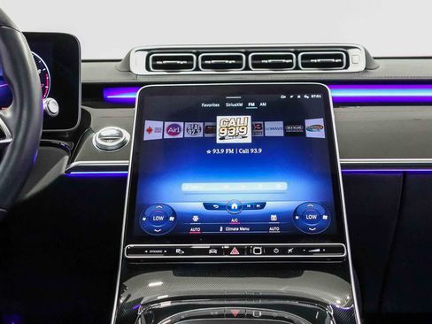Used 2022 Mercedes-Benz S 500 4MATIC image 14