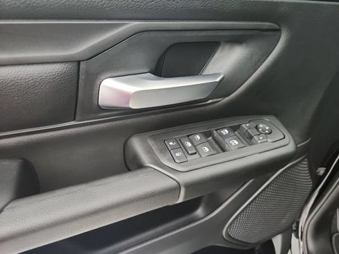 New 2026 RAM 1500 Express AWD/4WD image 20