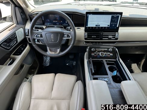 Used 2024 Lincoln Navigator Reserve AWD/4WD image 15