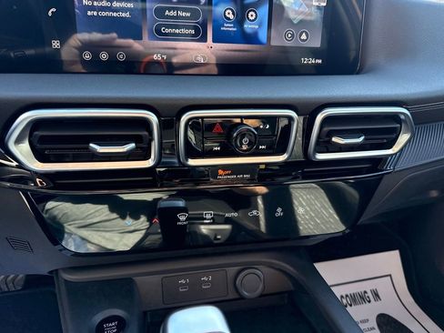 New 2026 Nissan Sentra SV w/ Floor Mat Package FWD image 18