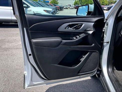 Used 2020 Chevrolet Traverse LT AWD/4WD image 17