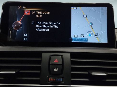 Used 2016 BMW M235i xDrive Convertible image 22