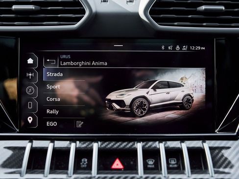 Used 2024 Lamborghini Urus Performante AWD/4WD image 83