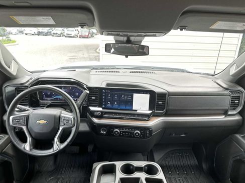 Certified 2024 Chevrolet Silverado 1500 LT AWD/4WD image 14