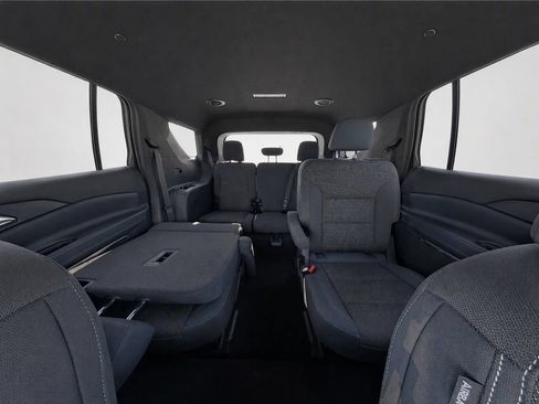 Used 2024 Chevrolet Traverse LT FWD image 33