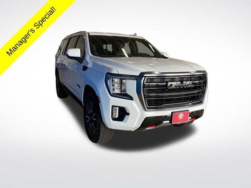 Used 2024 GMC Yukon XL AT4 AWD/4WD image 16