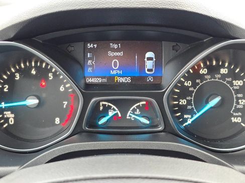 Used 2017 Ford Escape SE w/ SE Cold Weather Package image 30