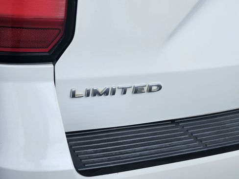 Used 2020 Ford Expedition Limited w/ Cargo Package image 7