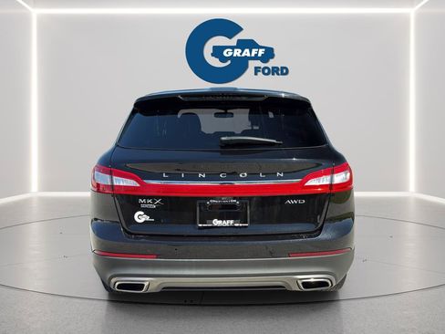 Used 2017 Lincoln MKX Reserve AWD/4WD image 9