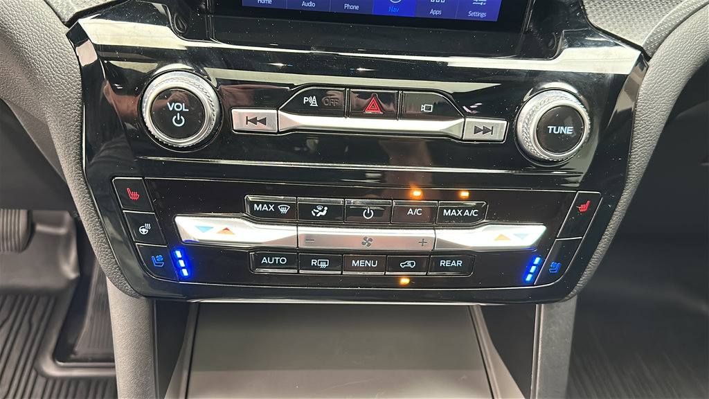 Used 2022 Ford Explorer ST w/ Equipment Group 401A AWD/4WD image 19