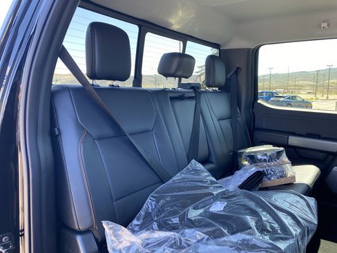 New 2025 Ford F350 Lariat w/ Lariat Ultimate Package image 6