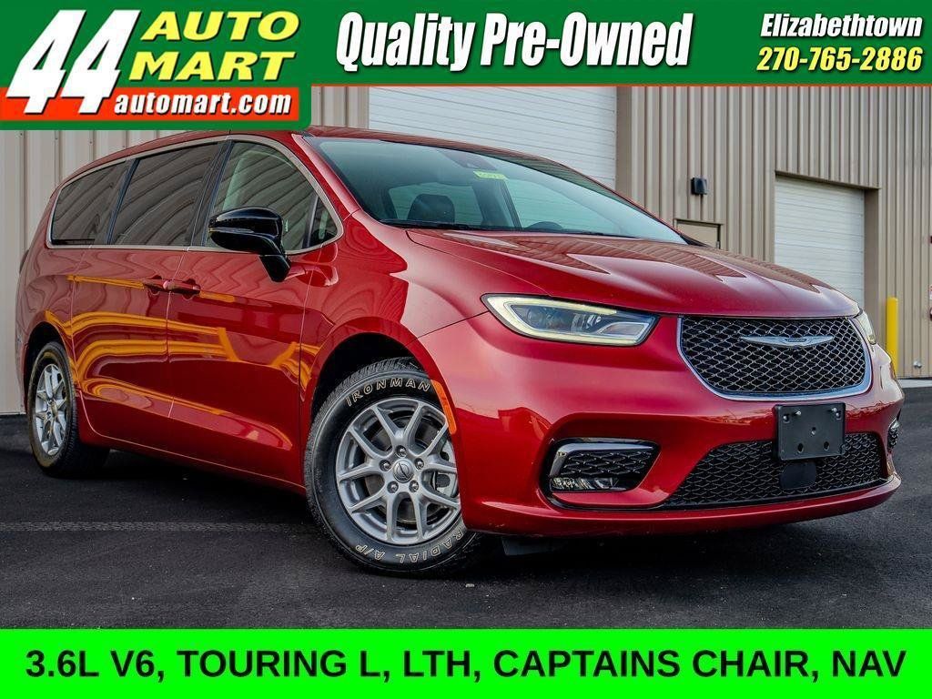 Used 2024 Chrysler Pacifica Touring-L FWD image 1