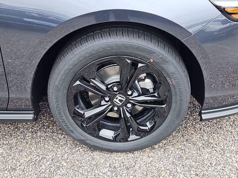 New 2025 Honda Accord SE image 4