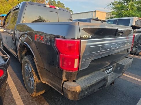 Used 2018 Ford F150 Platinum w/ Equipment Group 701A Luxury AWD/4WD image 4
