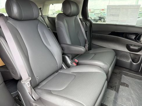 New 2026 Kia Carnival SX Prestige FWD image 22