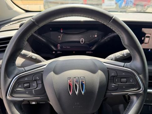 Used 2024 Buick Encore GX Sport Touring w/ Advanced Technology Package FWD image 18