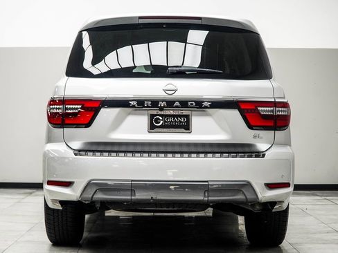 Used 2024 Nissan Armada SL image 11
