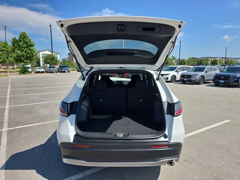 Certified 2026 Honda HR-V Sport image 35