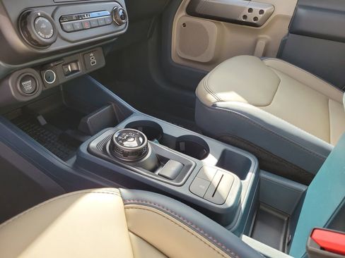 New 2025 Ford Maverick Lariat w/ 4K Tow Package image 29