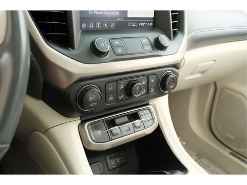 Used 2020 GMC Acadia Denali AWD/4WD image 10