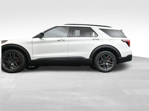New 2026 Ford Explorer ST image 33