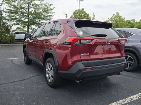 Used 2023 Toyota RAV4 LE FWD image 6