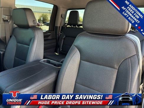 Used 2024 Chevrolet Silverado 2500 LTZ w/ LTZ Convenience Package AWD/4WD image 21