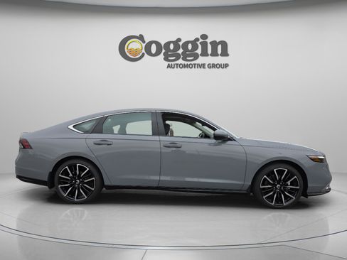 New 2026 Honda Accord Touring image 4
