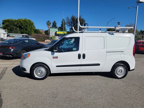 Used 2022 RAM ProMaster City Wagon image 9