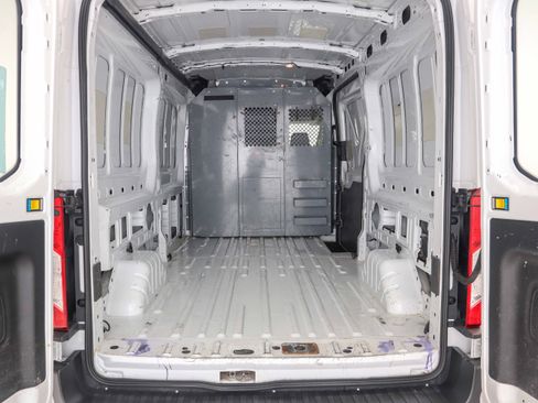 Used 2016 Ford Transit 250 148 Medium Roof w/ Exterior Upgrade Package image 11
