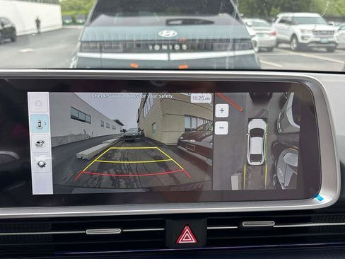 New 2025 Hyundai Ioniq 6 Limited image 12