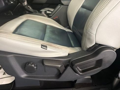 Used 2021 Ford Bronco Outer Banks AWD/4WD image 10