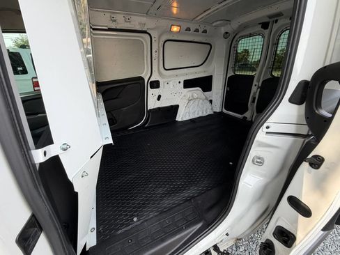 Used 2015 RAM ProMaster City Tradesman SLT w/ Rear Back-up Camera Group FWD image 41