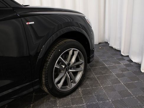 New 2025 Audi Q3 2.0T Premium image 26